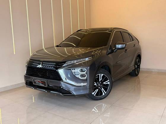 MITSUBISHI ECLIPSE CROSS 1.5 MIVEC TURBO GASOLINA HPE-S S-AWC CVT MITSUBISHI ECLIPSE CROSS 1.5 MIVEC TURBO GASOLINA HPE-S S-AWC CVT